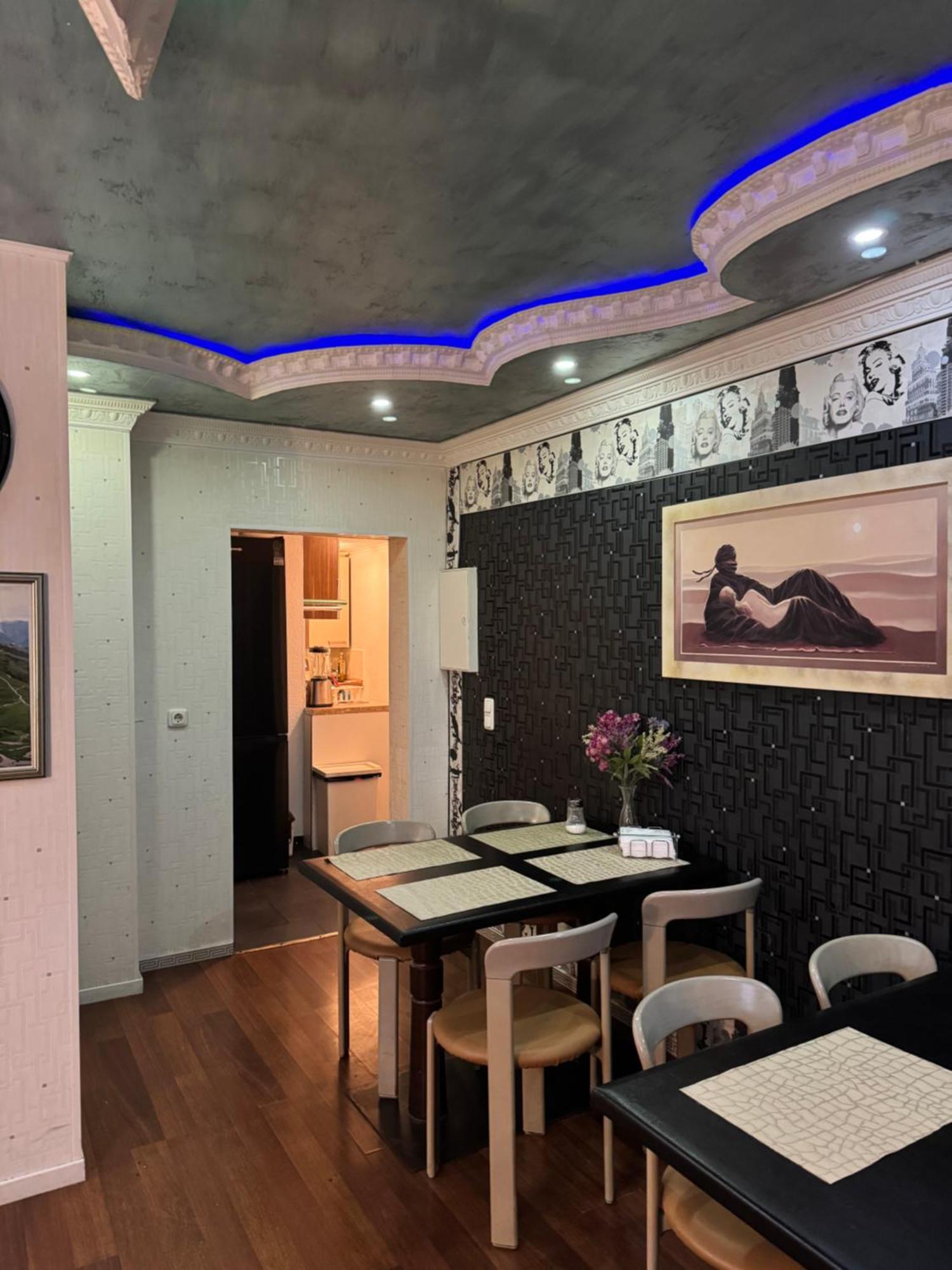 Hotel-Pension Alt-Heidenberg 지겐 외부 사진